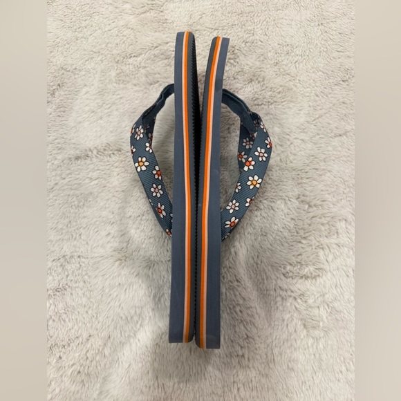 Vera Bradley Prairie Paisley Daisy Webbing Strap Flip Flops Size 9-10 (L) - Picture 5 of 6